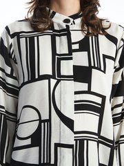 LCWAIKIKI Classic Black Judge Collar Patterned Women Shirt Tunic