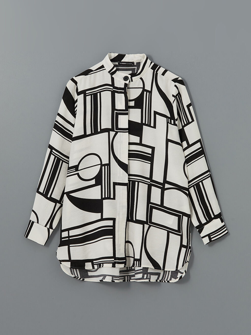LCWAIKIKI Classic Black Judge Collar Patterned Women Shirt Tunic