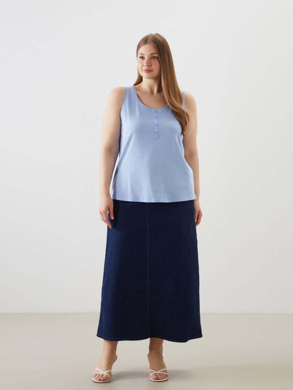 LCW Classic U Neck Women Tank Top