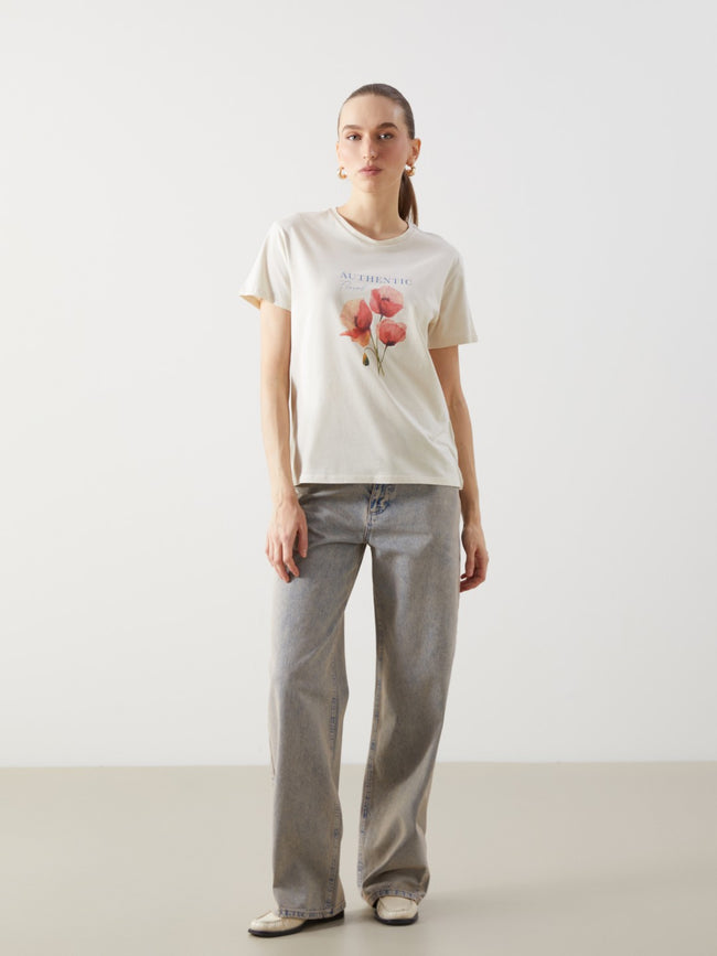 LCW Classic Crew Neck Floral Jersey Women T-Shirt Main Image