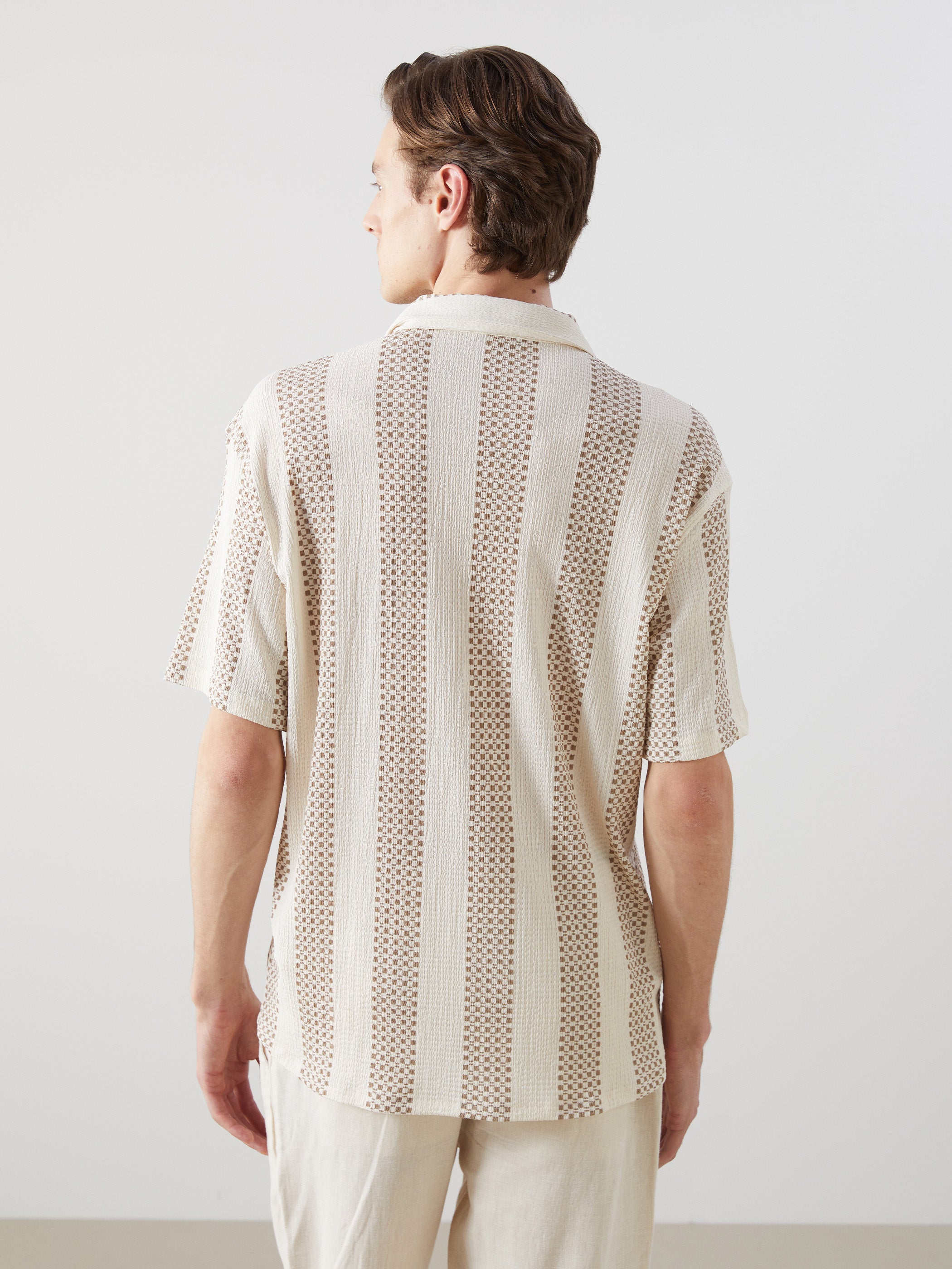 Regular Fit Short Sleeve Patterned Men Shirt