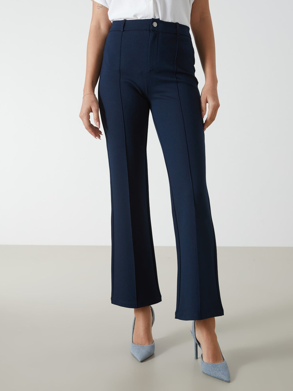 LCW Classic Slim Fit Women Trousers