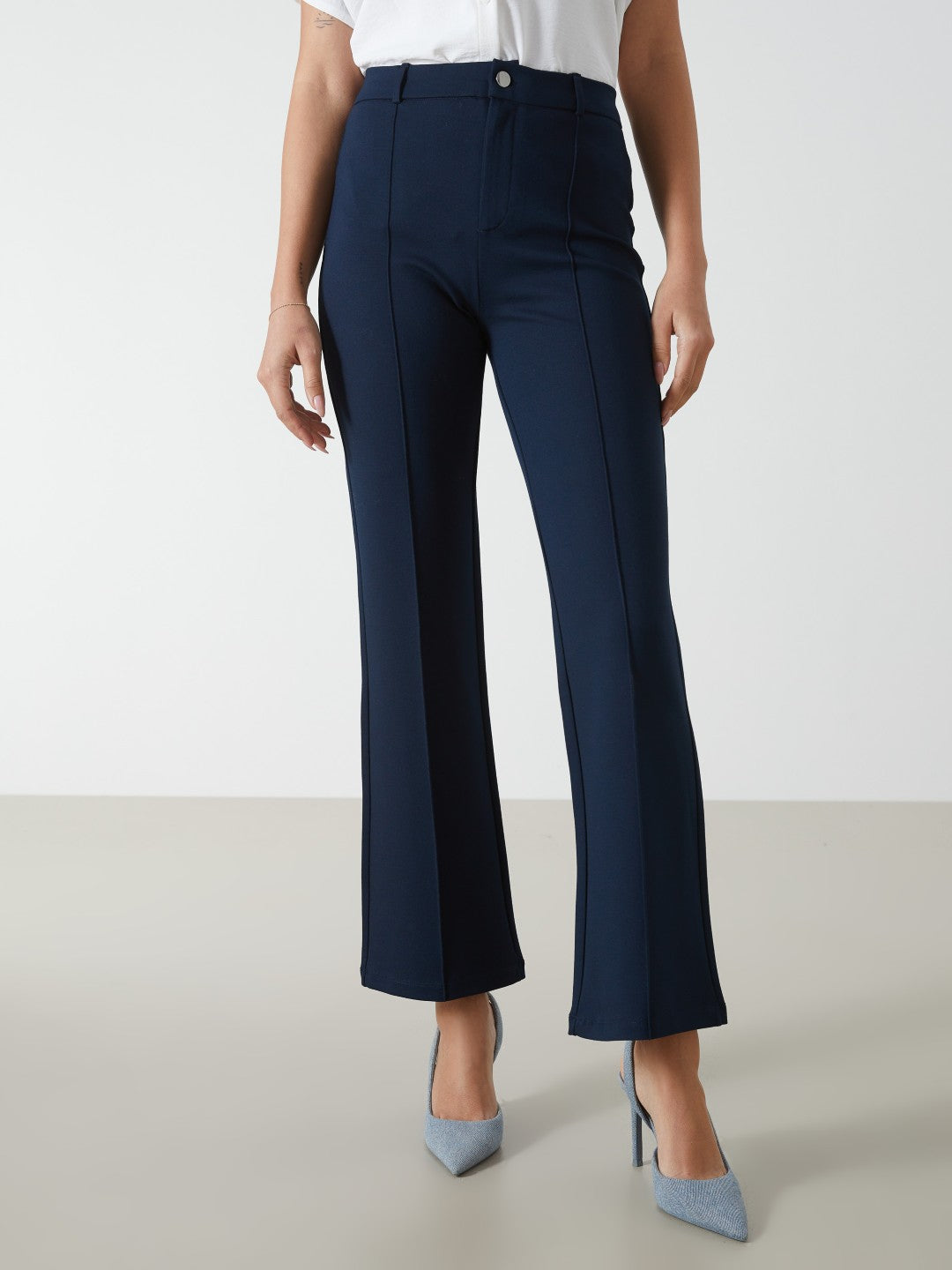 LCW Classic Slim Fit Women Trousers