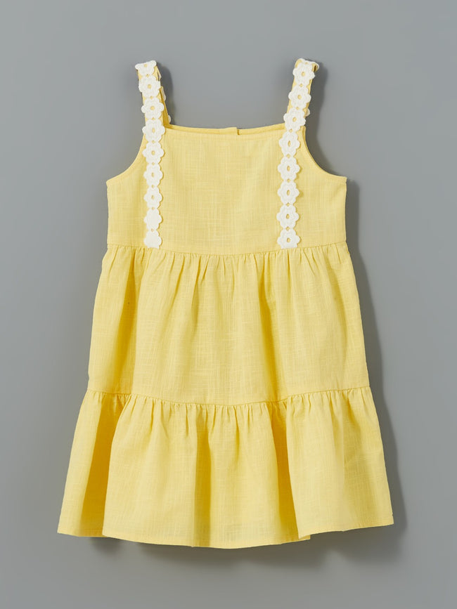 LCW Kids Basic Lace Girl Child Linen Dress Hover Image