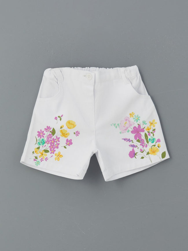 LCW Kids Elastic Waist Floral Girls Shorts Hover Image