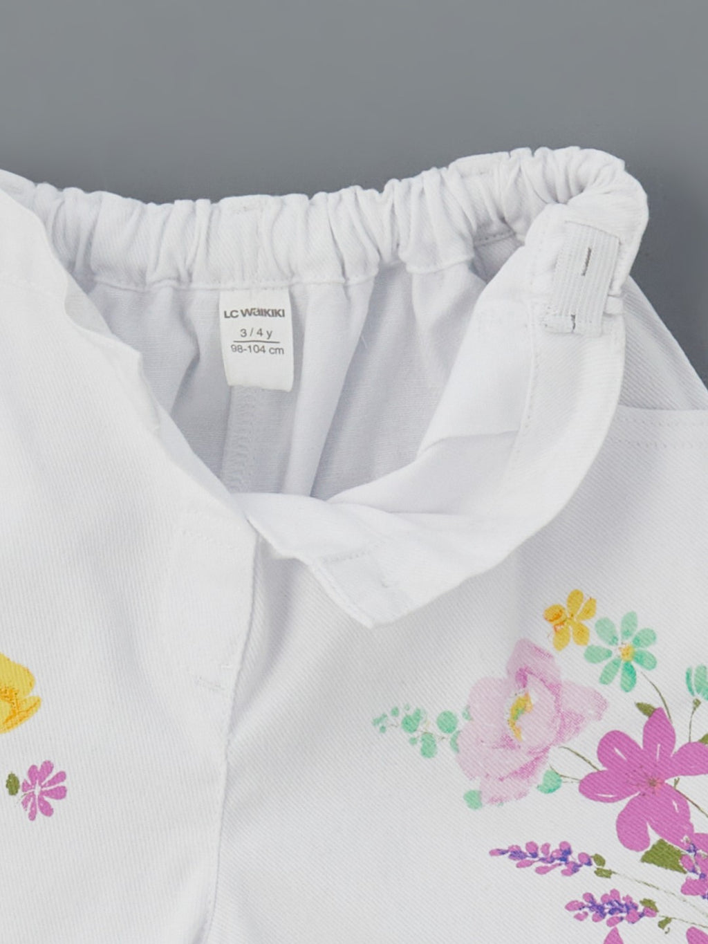 LCW Kids Elastic Waist Floral Girls Shorts