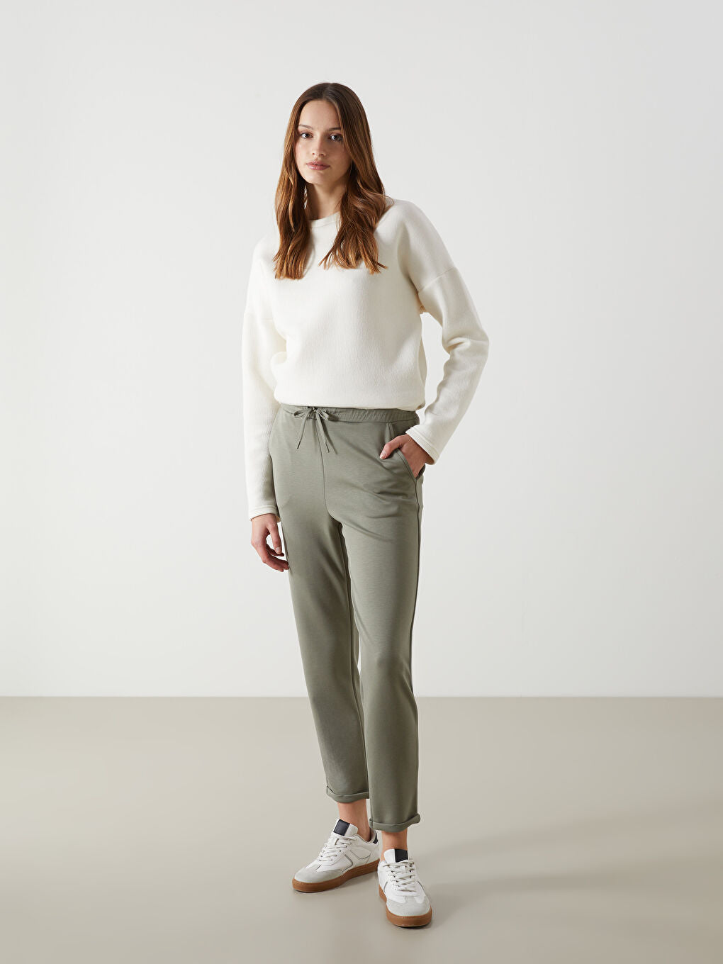 LCW Modest Green Elastic Waist Women Tracksuit Bottoms