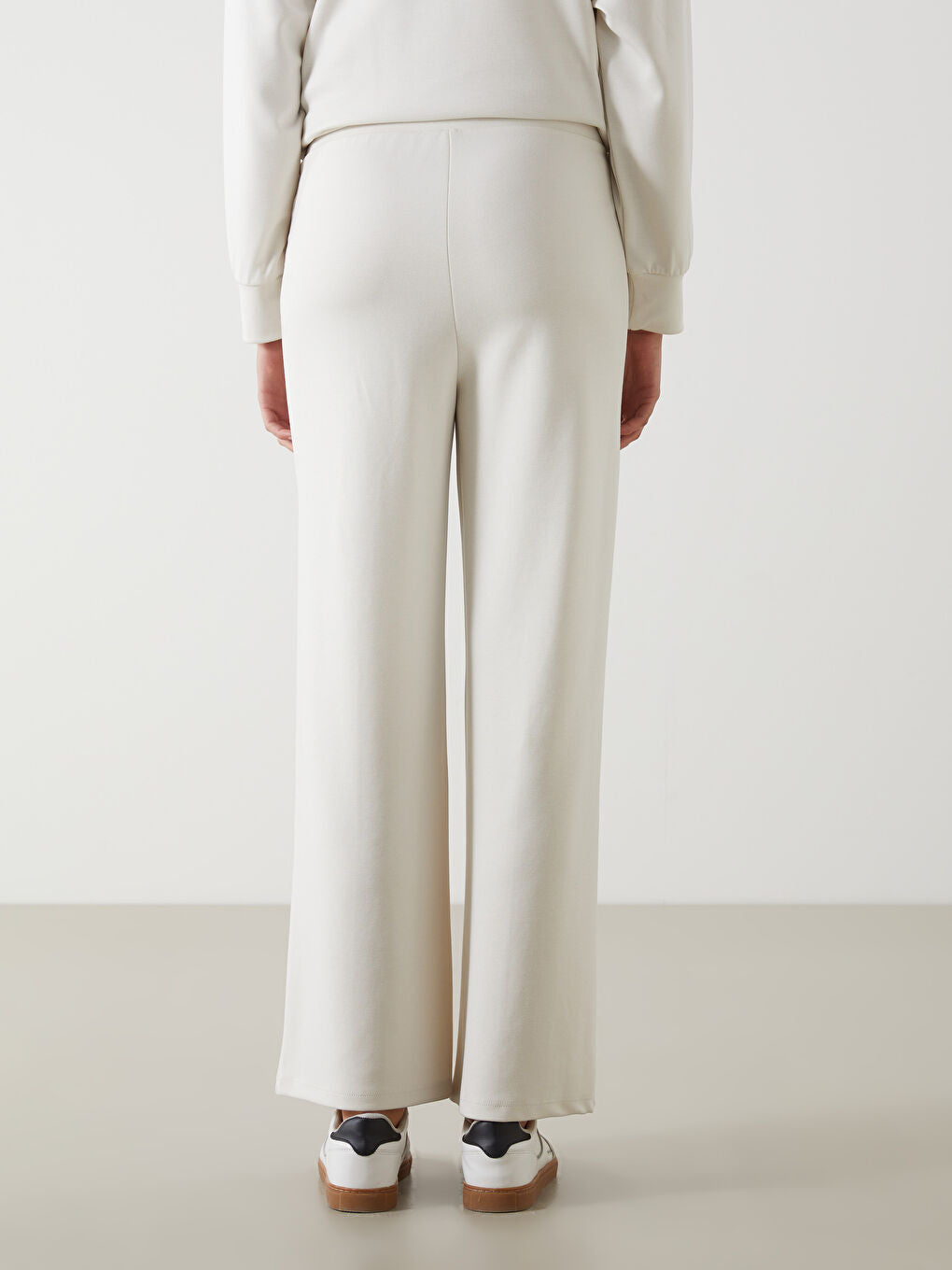 LCW Modest Beige Elastic Waist Wide Leg Women Sweatpants