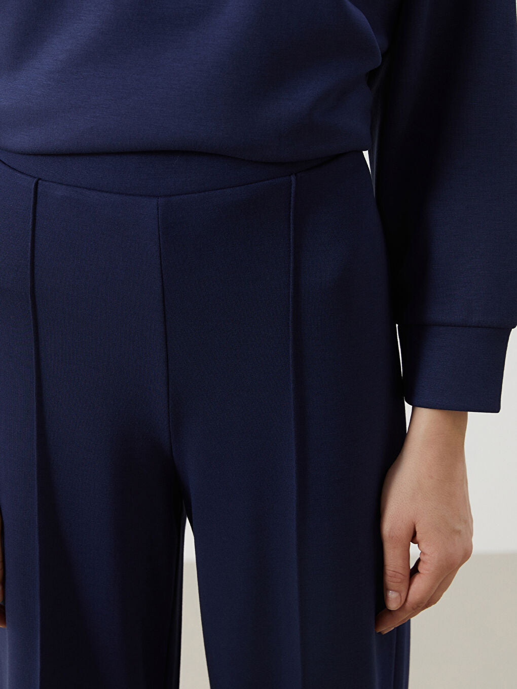 LCW Modest Beige Elastic Waist Wide Leg Women Sweatpants