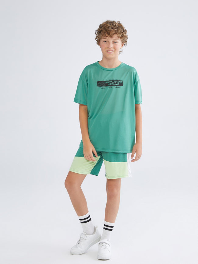 LCW Kids Elastic Waist Boy Shorts Hover Image