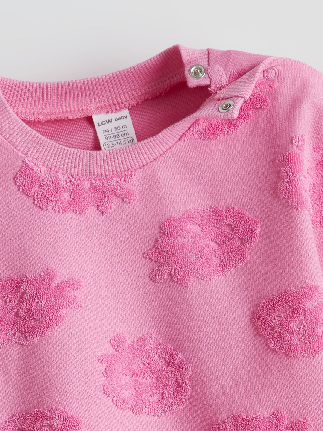 LCW Baby Embossed Printed Baby Girl Blouse And Shorts 2-Pack