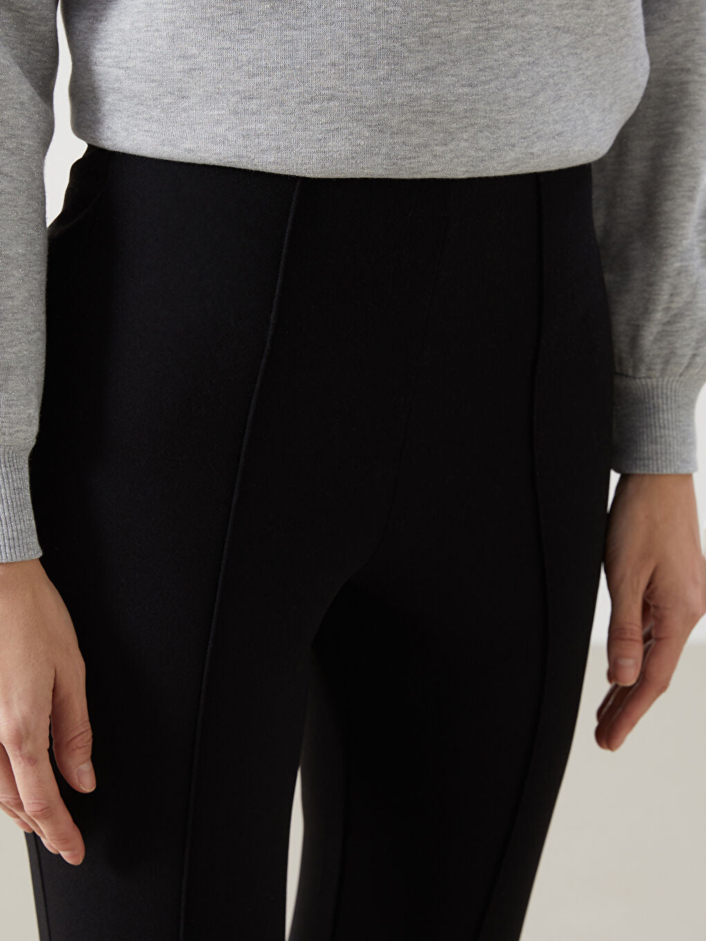 LCW Modest Black Slim Fit Wide Leg Women Trousers