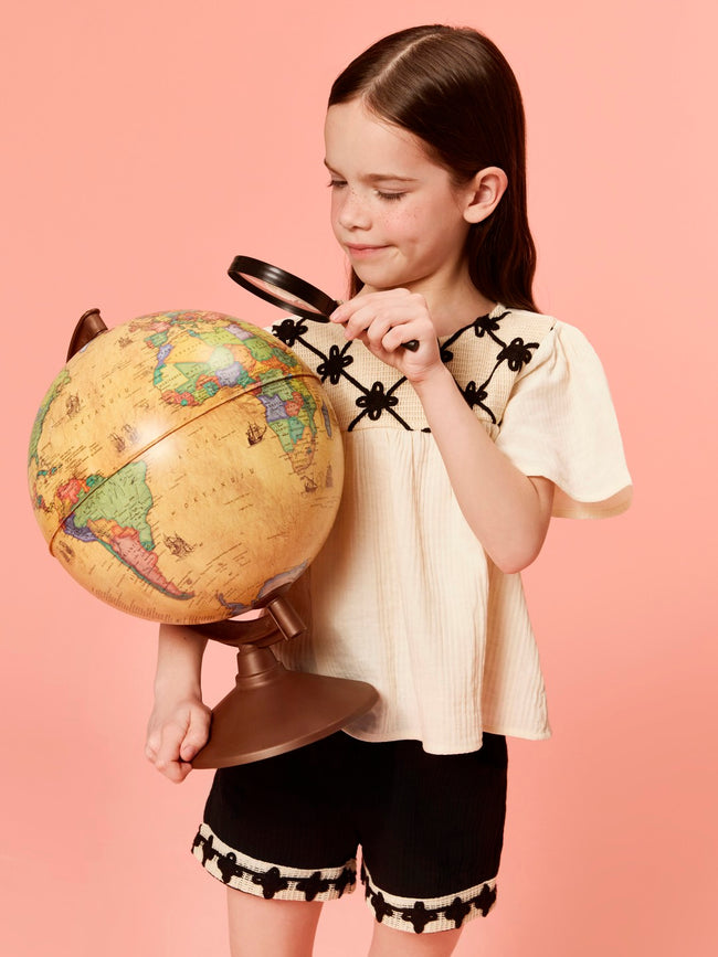 LCW Kids Embroidered Girls T-Shirt And Shorts 2-Pack Hover Image