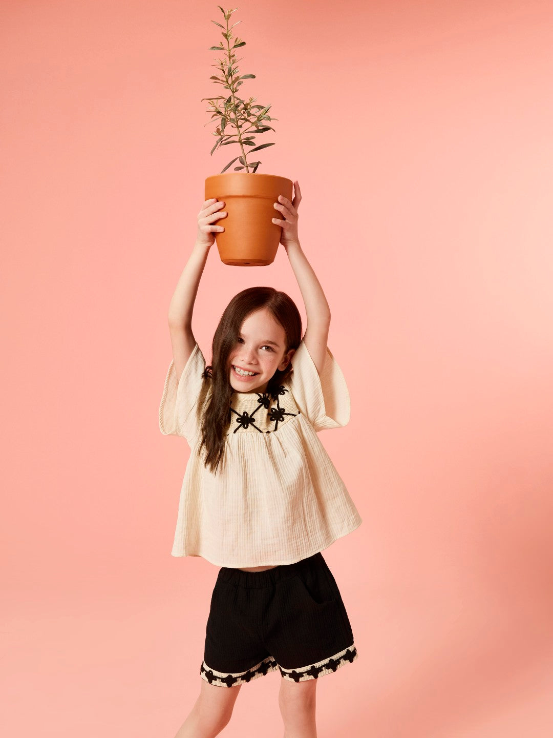 LCW Kids Embroidered Girls T-Shirt And Shorts 2-Pack