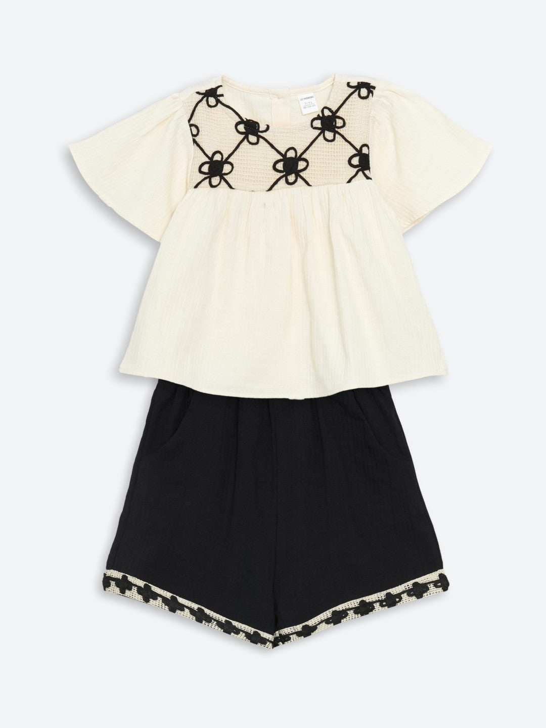 LCW Kids Embroidered Girls T-Shirt And Shorts 2-Pack