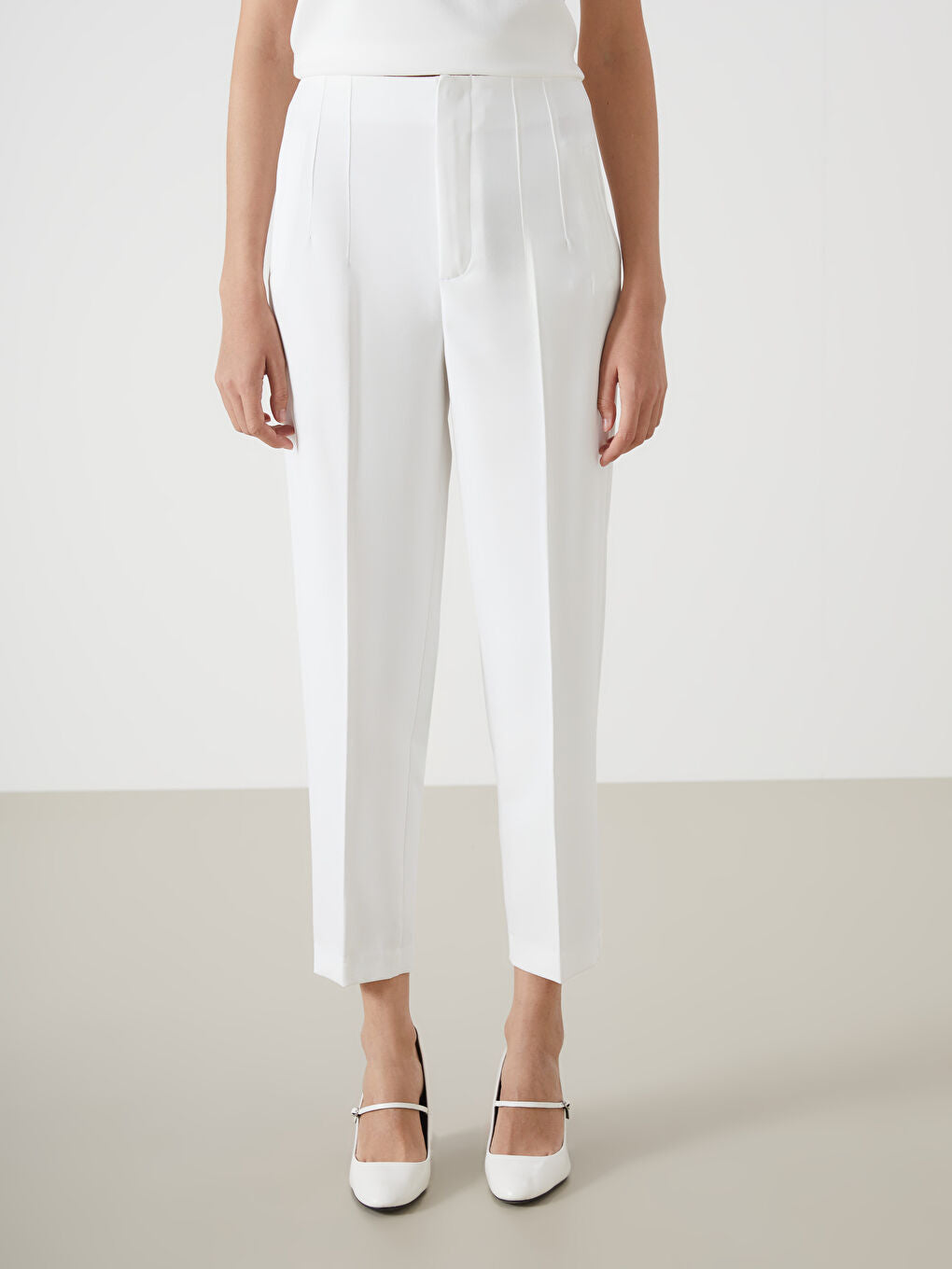 LCW Vision Ecru Slim Fit Women Trousers