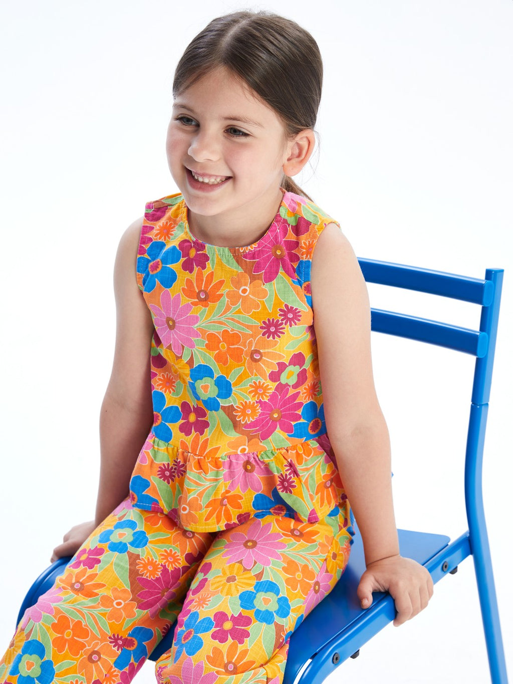 LCW Baby Crew Neck Floral Girl Blouse And Pants 2-Pack