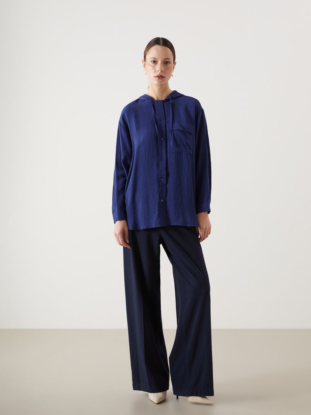 LCW Modest Hooded Textured Oversize Crinkle Women Tunic