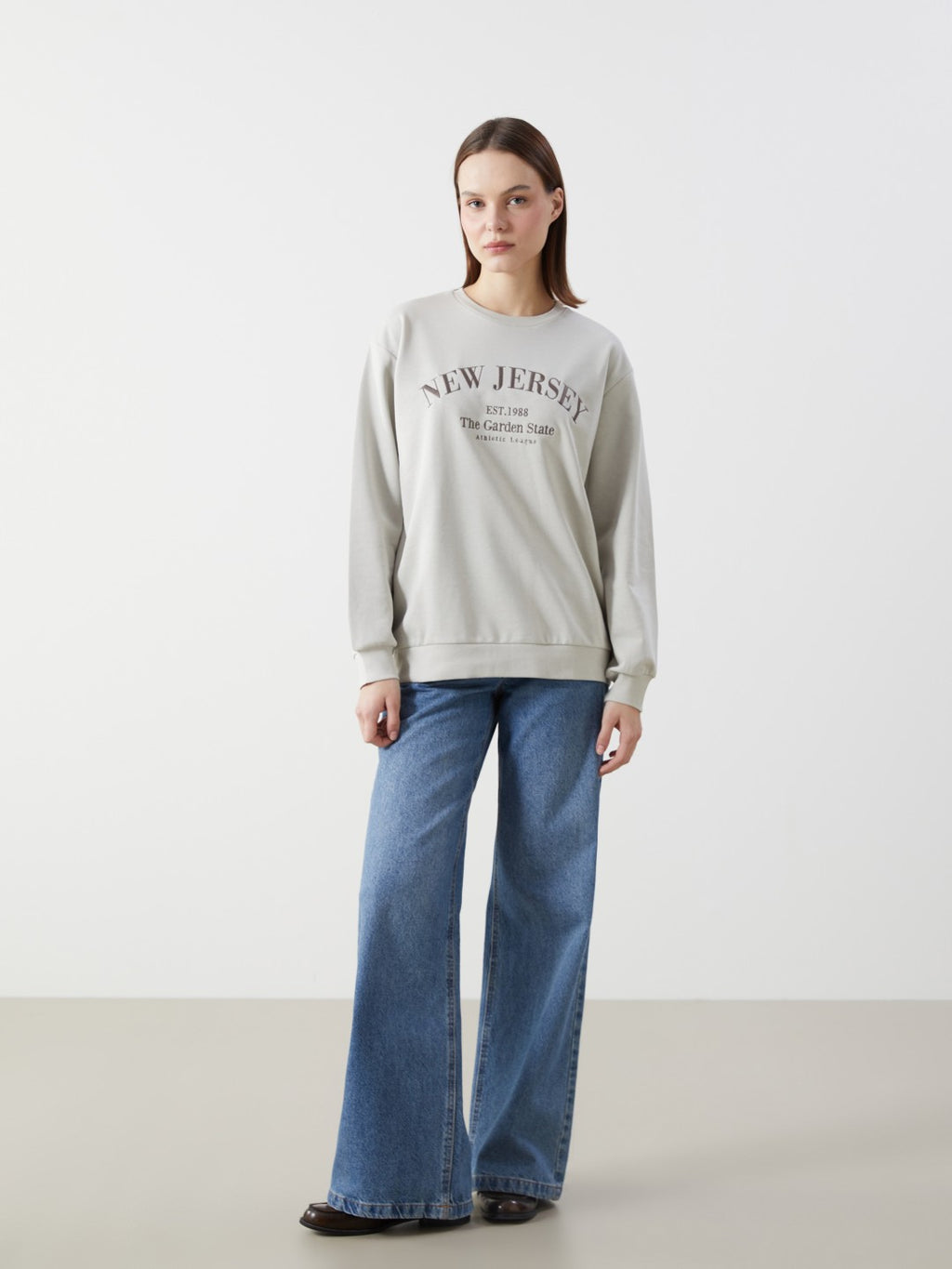 Xside Crew Neck New Jersey Embroidered Women Sweatshirt