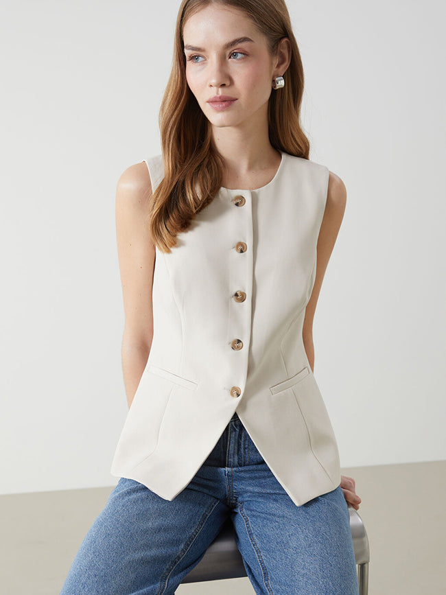 LCW Vision Ecru Crew Neck Women Classic Vest Hover Image