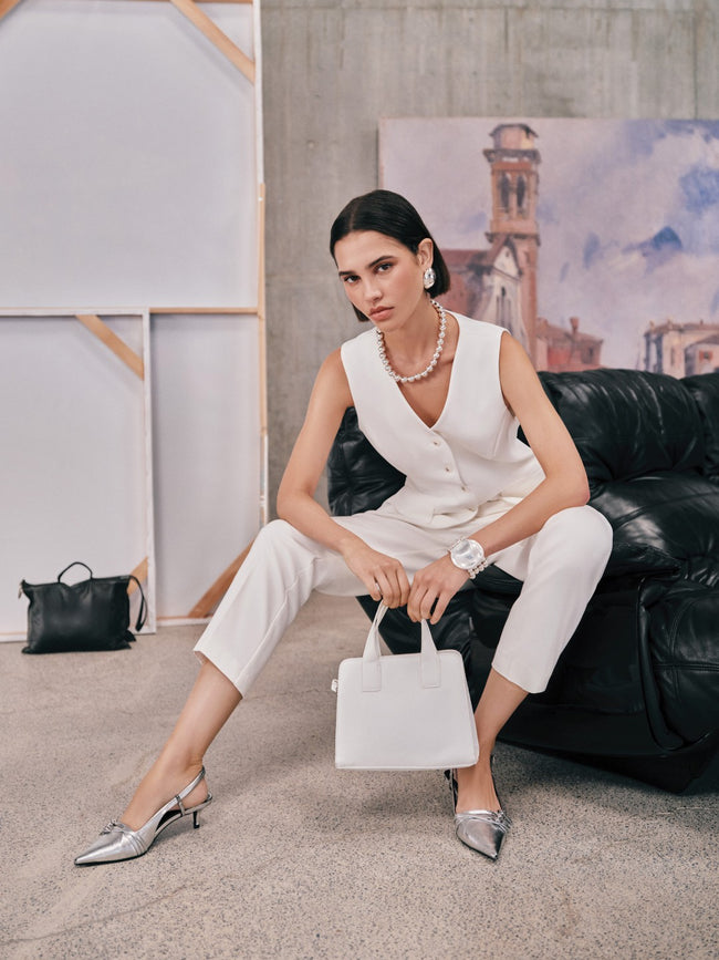 LCW Vision V Neck Women Classic Vest Hover Image