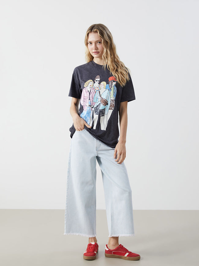 LCWAIKIKI Classic Anthracite Crew Neck Printed Women T-Shirt Main Image