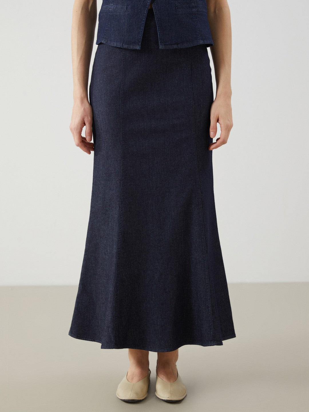 LCW Modest Waist Zippered Women Jean Skirt