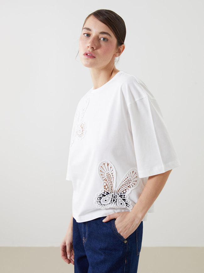 LCW Vision Ecru Crew Neck Embroidered Women T-Shirt Hover Image