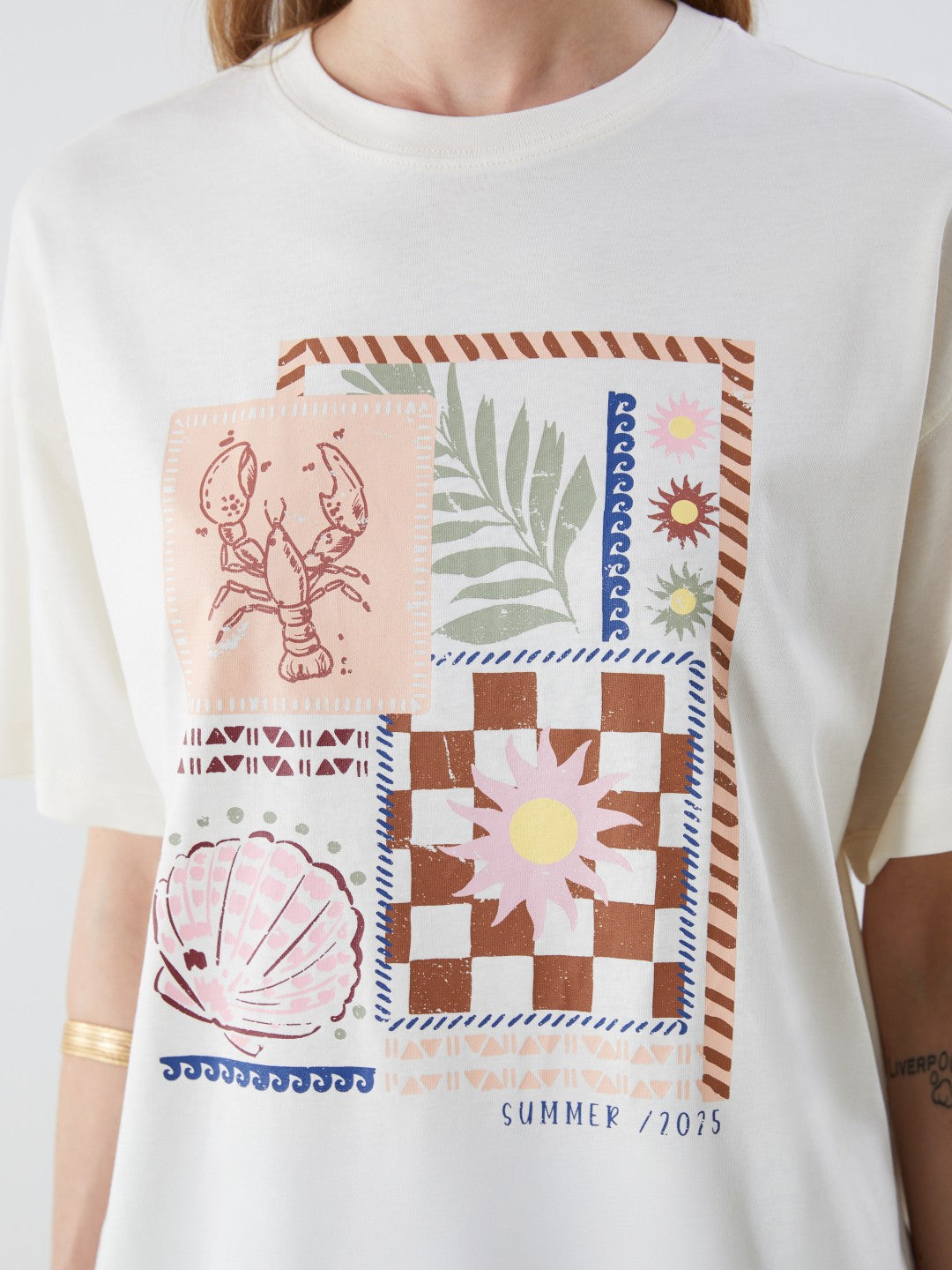 LCW Vision Ecru Crew Neck Printed Oversize Women T-Shirt