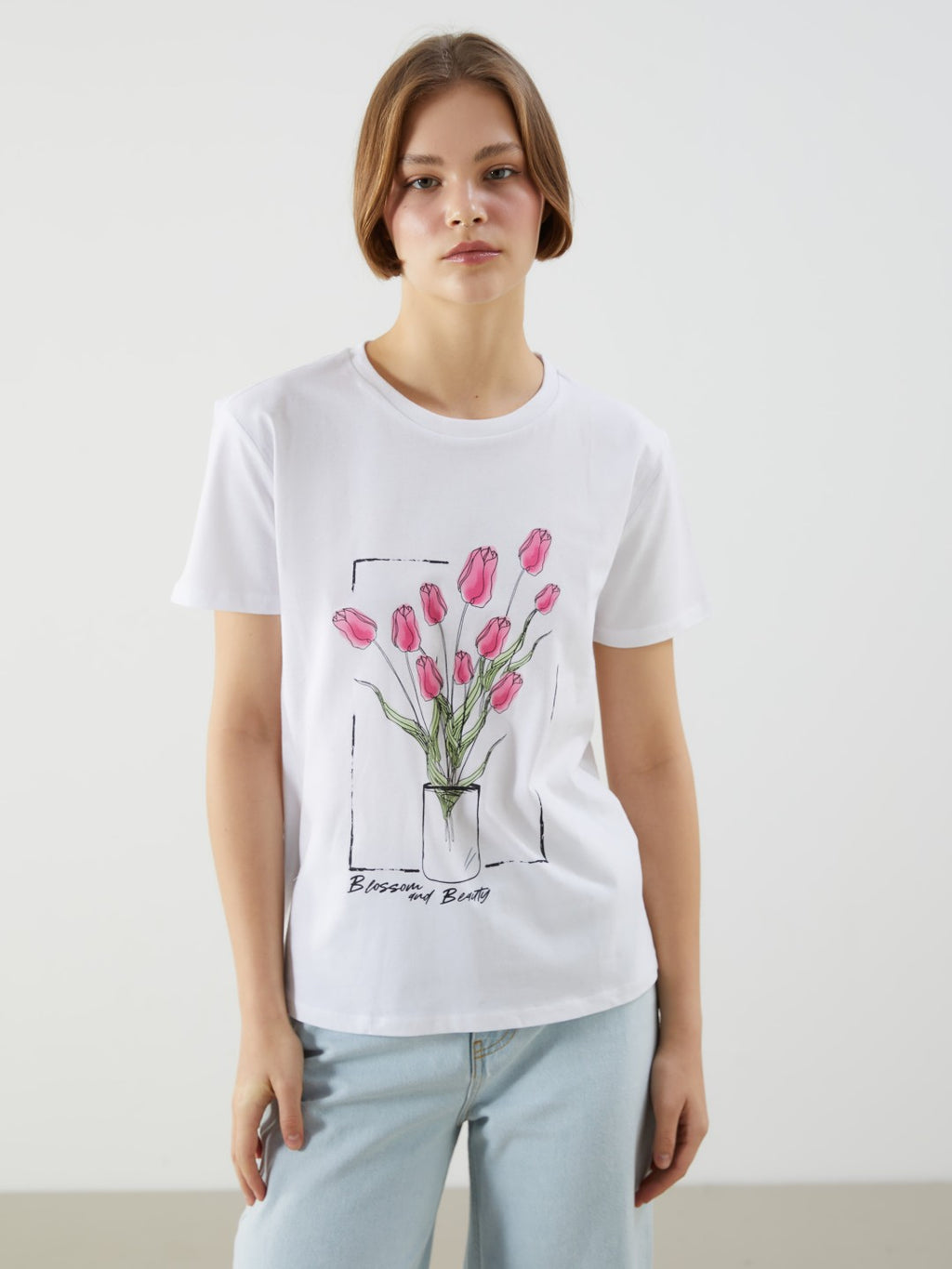 Xside White Crew Neck Rose Printed Women T-Shirt