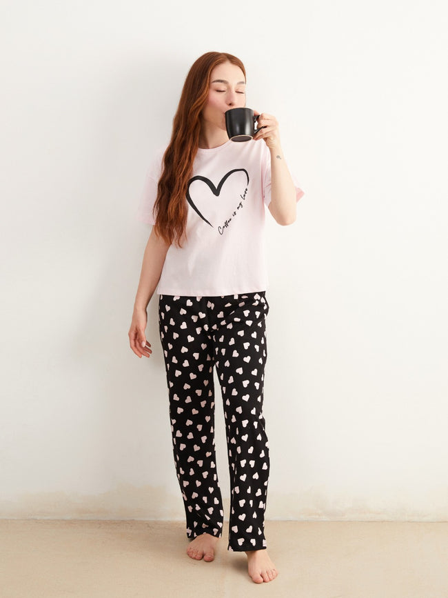 LCW Dream Black Petite Crew Neck Printed Women Pajama Set Hover Image