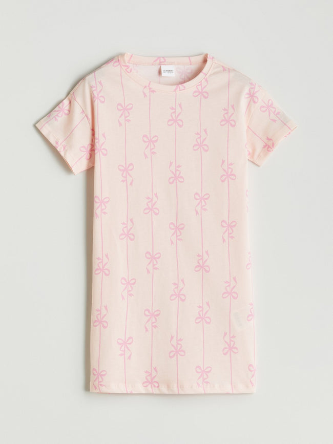 LCW Kids Crew Neck Bow Patterned GirlS Nightgown Hover Image