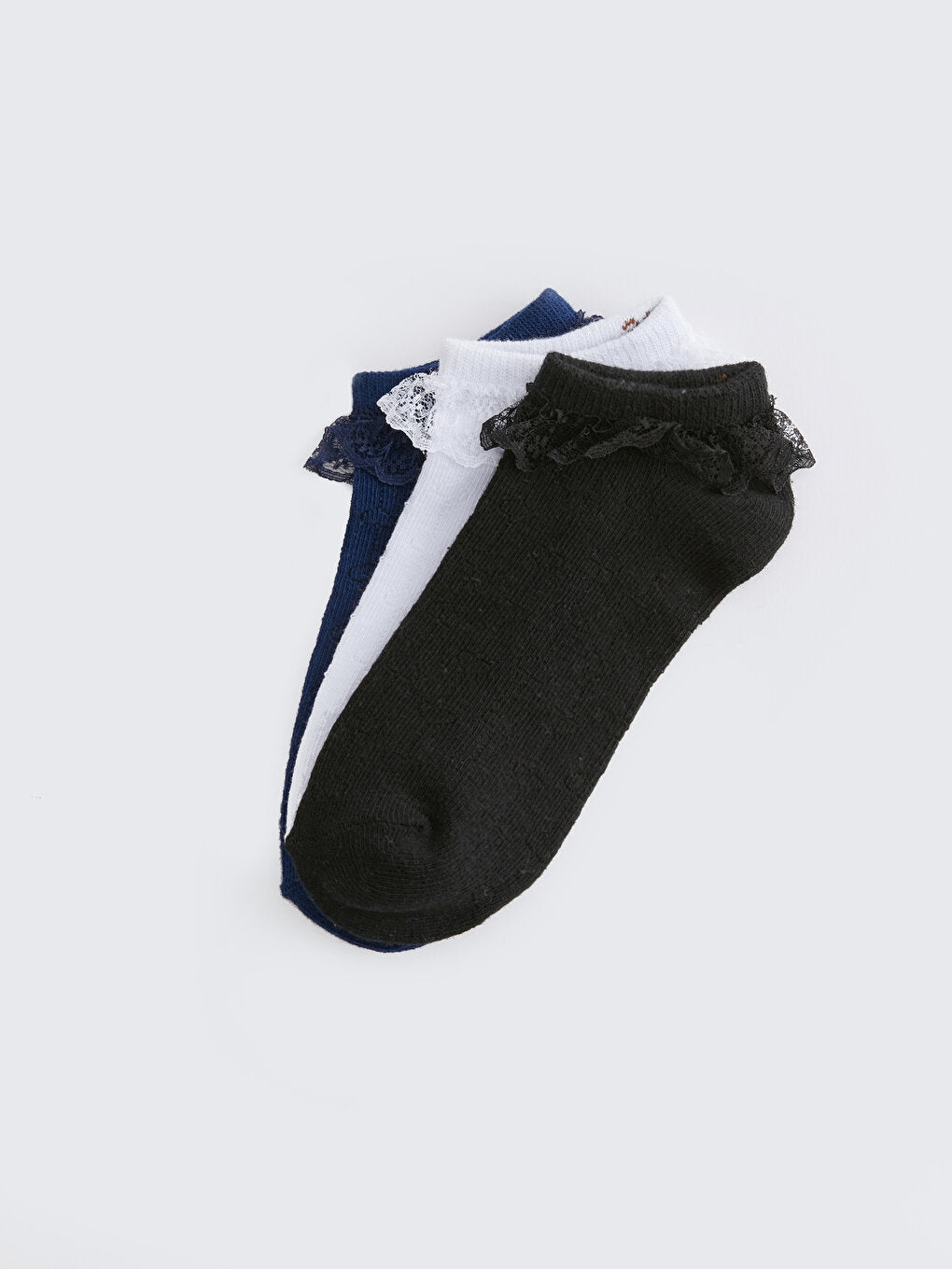 Self-Patterned Girls Booties Socks 3-Piece