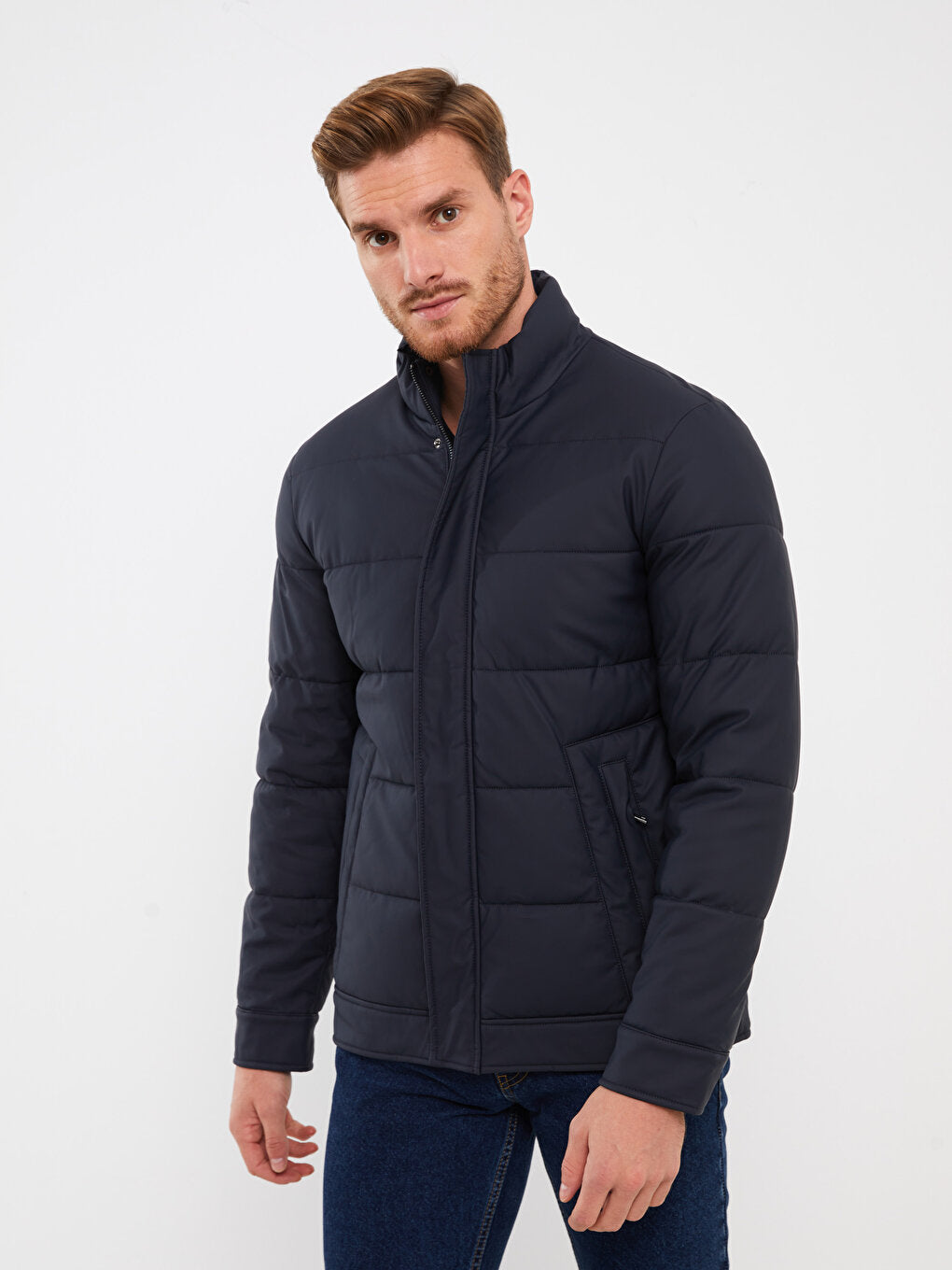 Standard Mold Stand Collar Men Puffer Coat