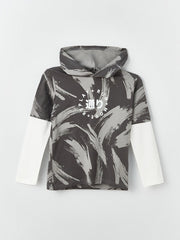 تيشيرت بغطاء للرأس ولادي مطبوع وأكمام طويلة