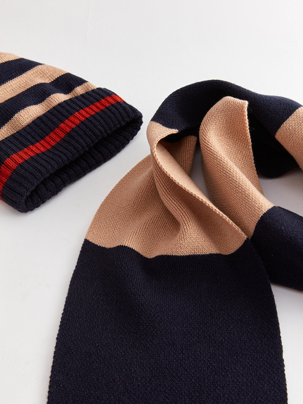 Color Blocked Boys Scarf And Beret