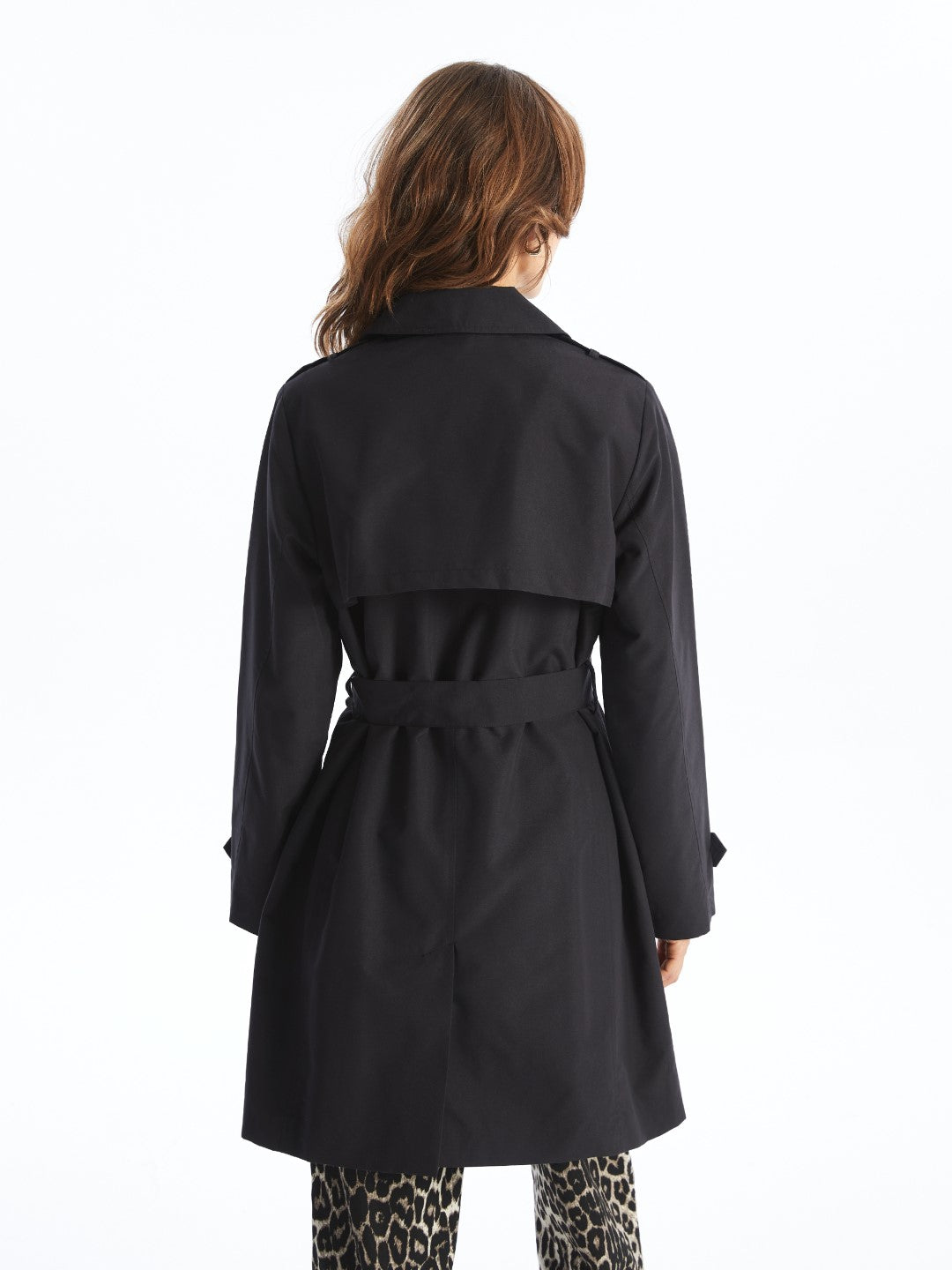 LCWAIKIKI Classic

New Black Jacket Collar Women's Trench Coat