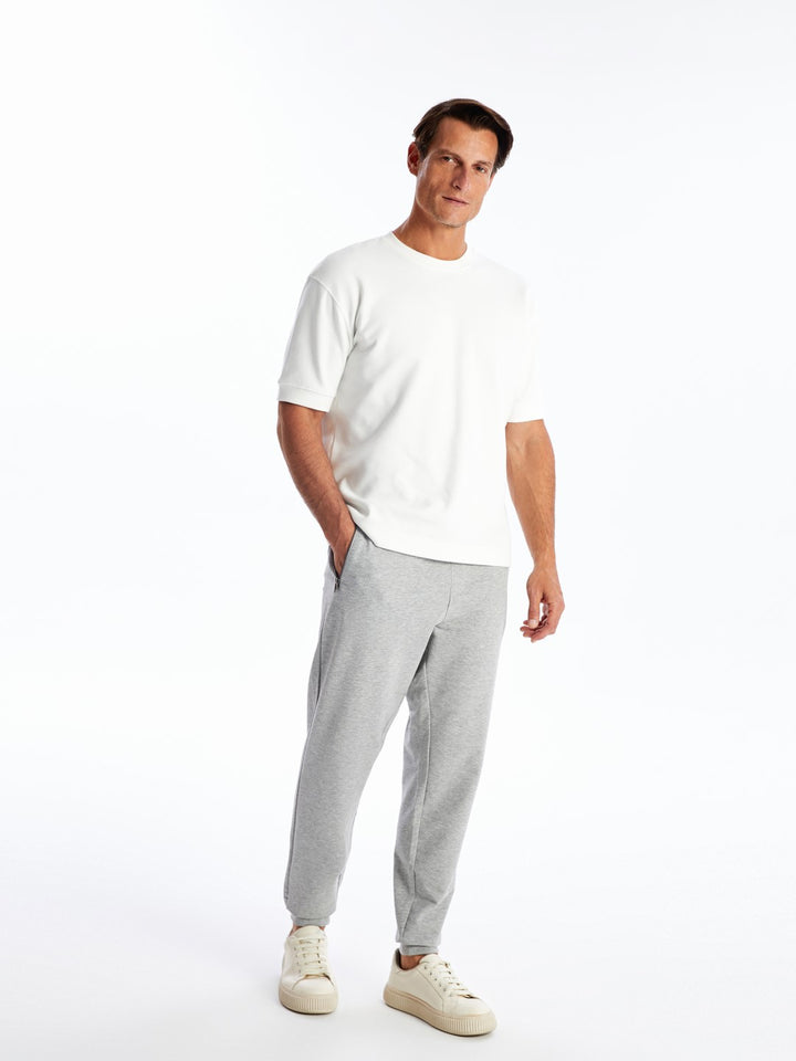 LCWAIKIKI Classic

New Black Standard Fit Men's Jogger Sweatpants