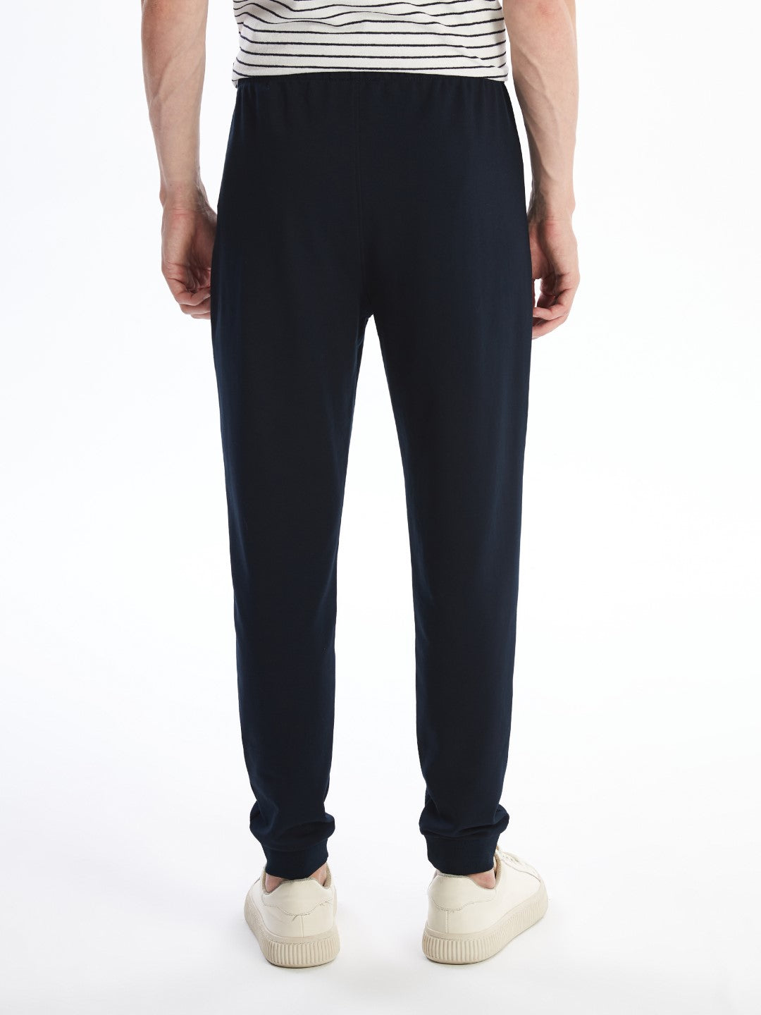 LCWAIKIKI Classic

New Black Standard Fit Men's Jogger Sweatpants