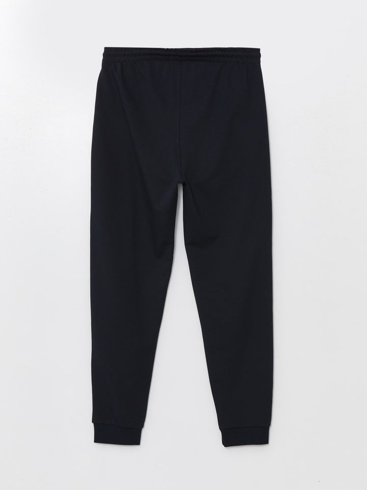 LCWAIKIKI Classic

New Black Standard Fit Men's Jogger Sweatpants