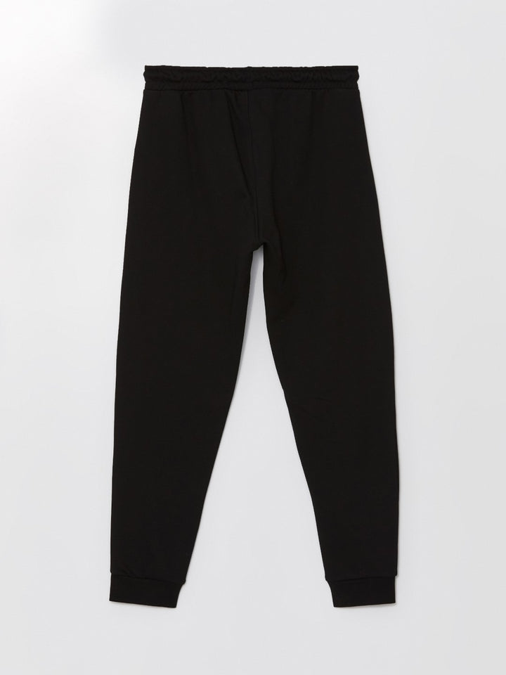 LCWAIKIKI Classic

New Black Standard Fit Men's Jogger Sweatpants