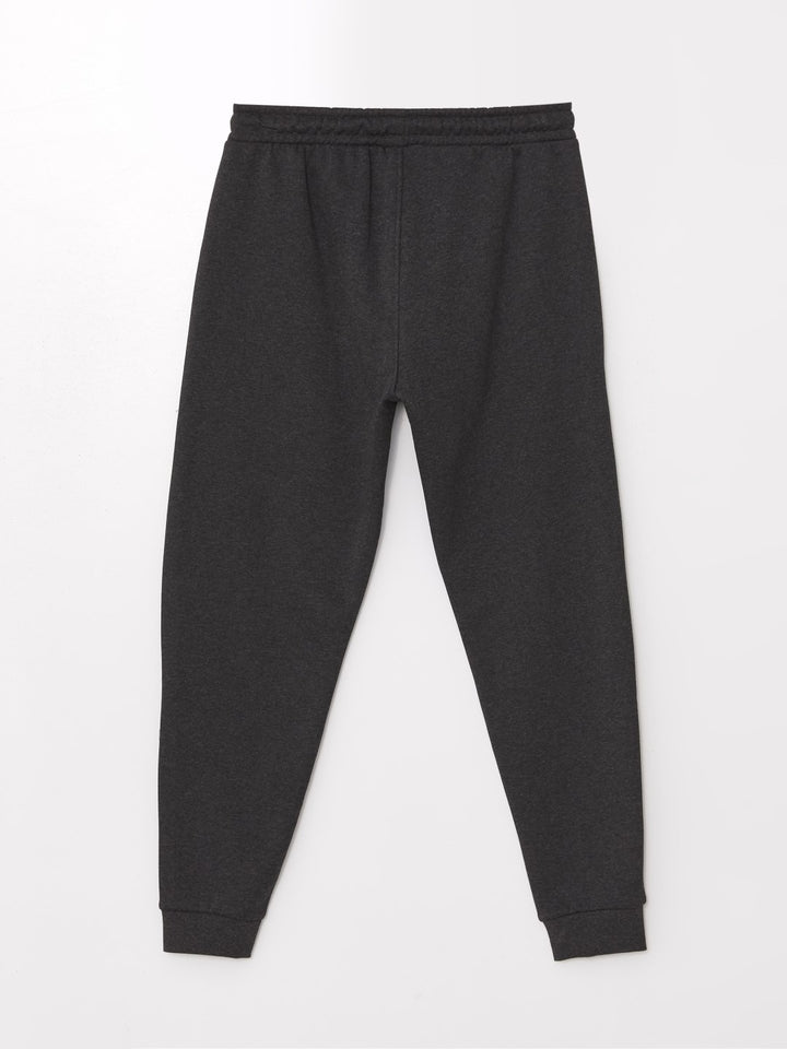 LCWAIKIKI Classic

New Black Standard Fit Men's Jogger Sweatpants