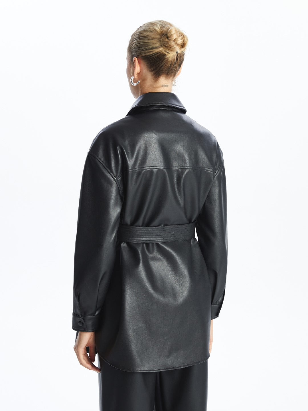 LCW Modest

Black Plain Oversize Women's Leather Look Coat