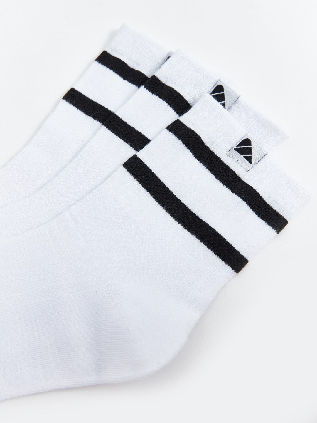 LCW ACCESSORIES

White Striped Men's Ankle Socks 3-Pack