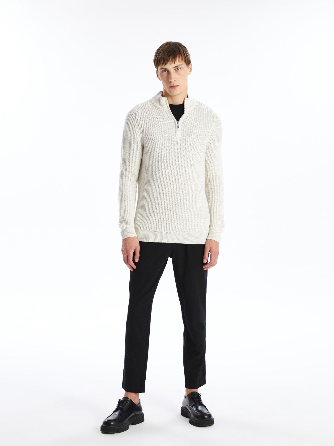 LCW Vision

Beige Stand Collar Long Sleeve Men's Knitwear Sweater