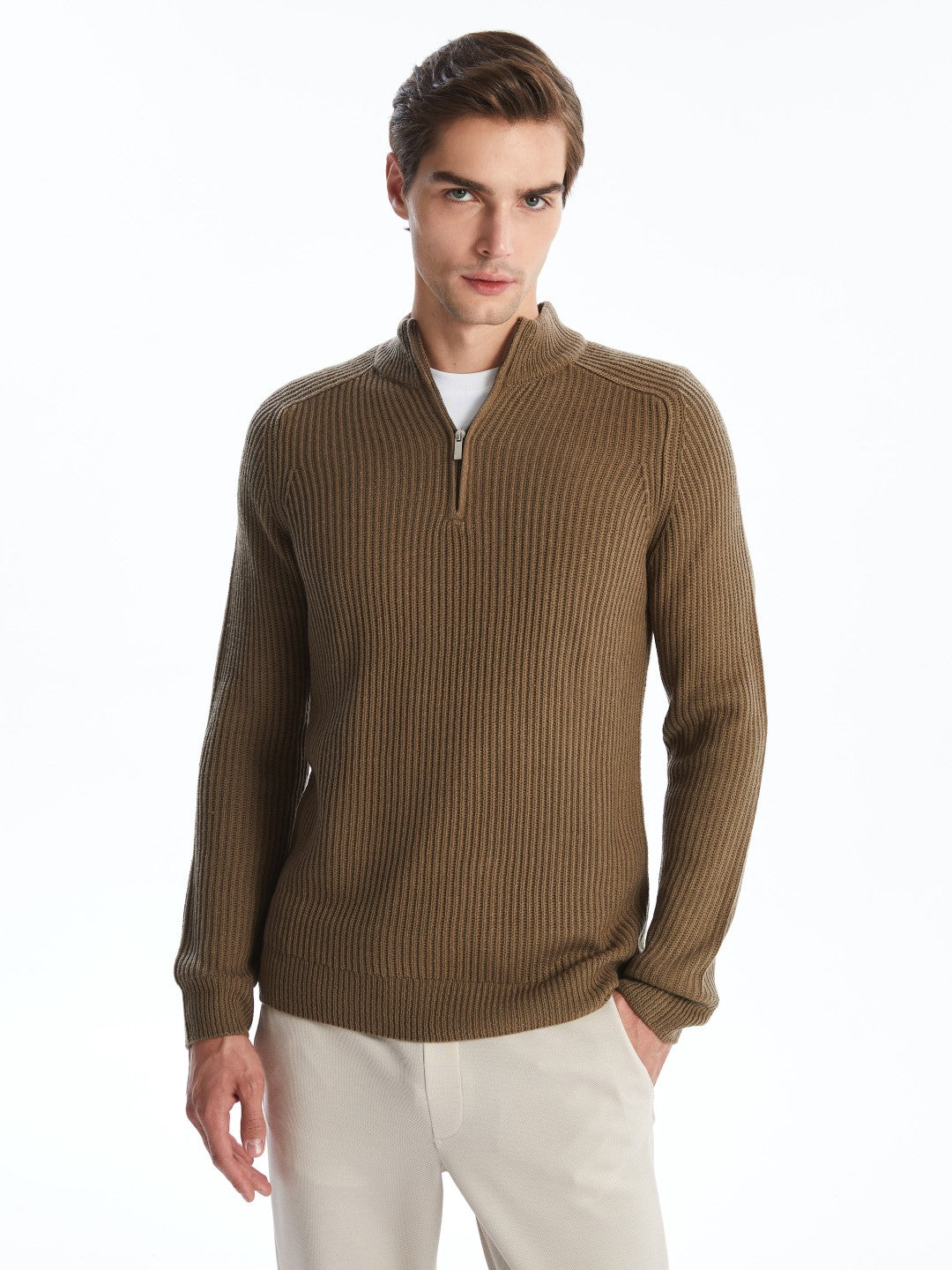 LCW Vision

Beige Stand Collar Long Sleeve Men's Knitwear Sweater