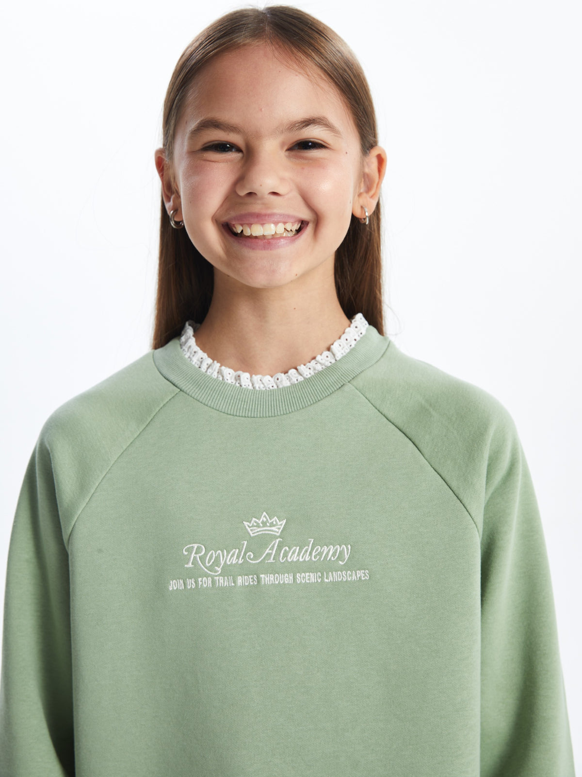 Lcw Kids Green Crew Neck Girls Thick Sweatshirt