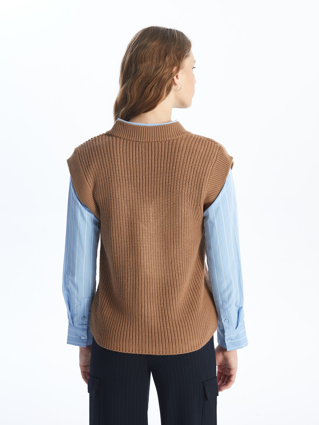 LCW Vision

Light Camel Women's V Neck Plain Knitted Sweater