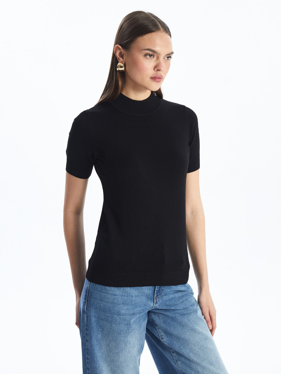 LCW Modest

New Black Stand Collar Plain Short Sleeve Women's Knitwear Sweater