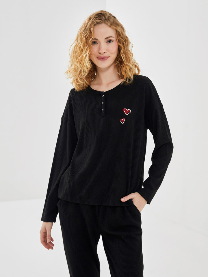 Lcw Dream Black Crew Neck Embroidered Women'S Pajama Set